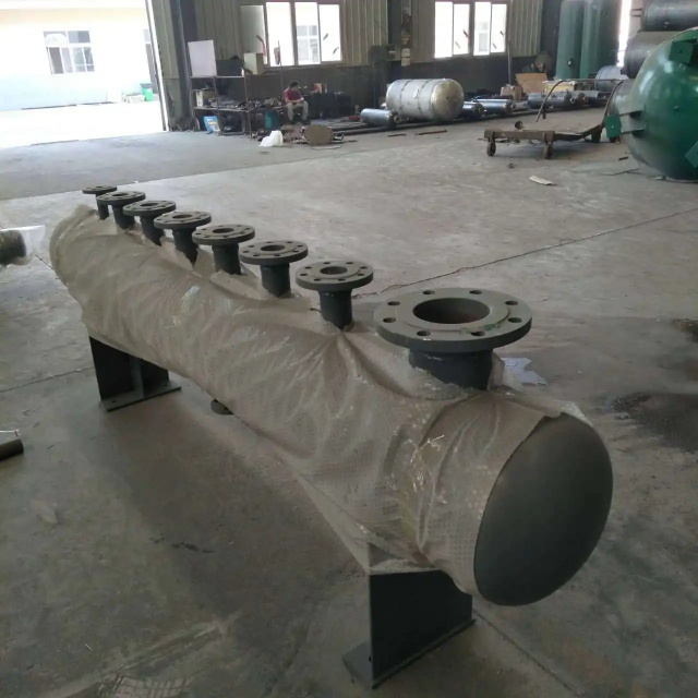 鹤庆集分水器