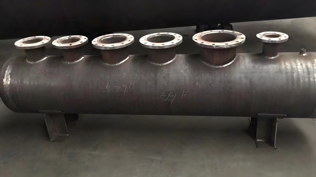 鹤庆大口径集分水器